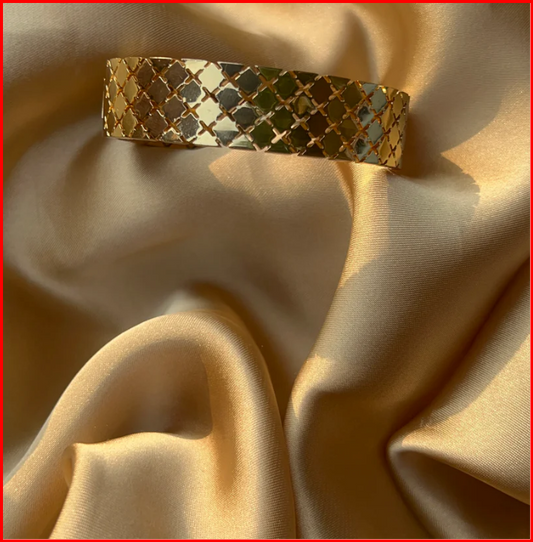 Chic Cuff
